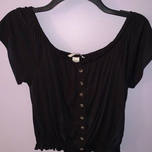 Buttoned top/crop top